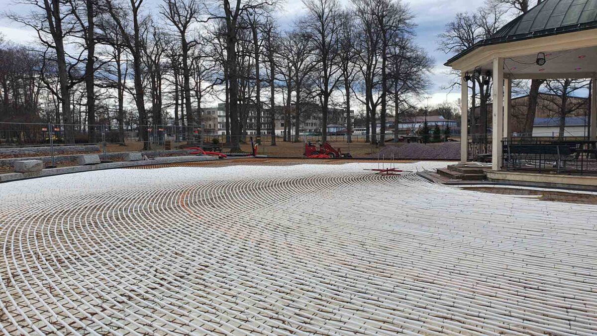 Lystlunden Park – Urban Utebane (2022) — Lystlunden Park 2022 – Kunstisbane i Horten